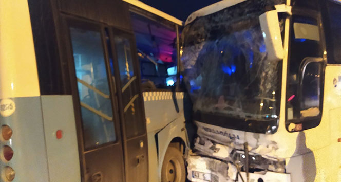 Kütahya&#039;da otobüsler çarpıştı: 12 yaralı