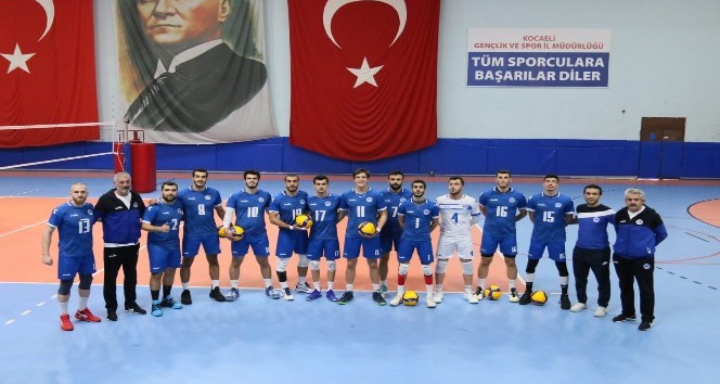 TVF Erkekler Voleybol 1. Ligi: Kocaeli Büyükşehir Belediyesi Kağıtspor: 3 - Halkbank: 0