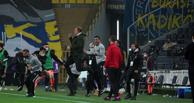 Fenerbahçe 4 gol yediği son 2 maçı da Sergen Yalçın&#039;a karşı oynadı