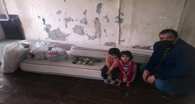 Yangın mağduru Suriyeli aileye yardım