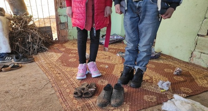 Silvan’da yardıma muhtaç çocuklara kışlık giysi dağıtıldı