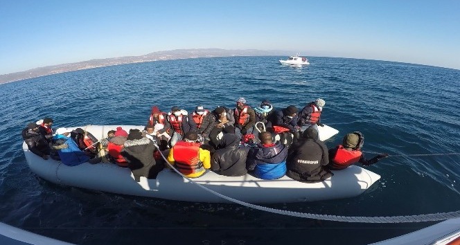 Çanakkale’de 2 günde 80 düzensiz göçmen kurtarıldı