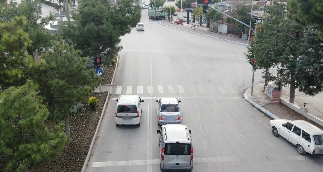 Burdur’da 114 araç sürücüsüne trafik cezası uygulandı, 34 araç trafikten men edildi