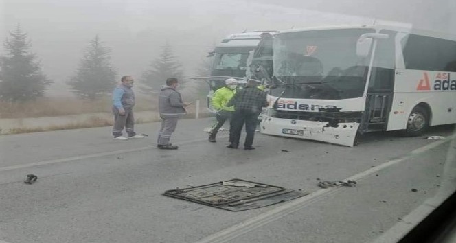 Kütahya’da trafik kazaları: 3 yaralı