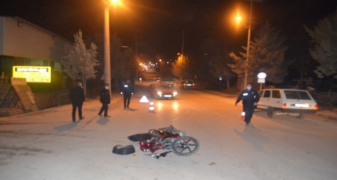 Sipariş götüren kurye kazayı ucuz atlattı