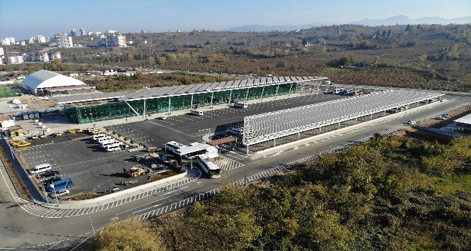 Bu otogar kendi elektriğini kendi üretiyor