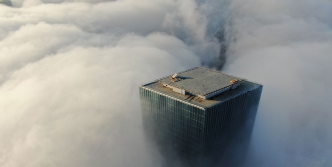 Sise bürünen gökdelenlerin kartpostallık görüntüler oluşturdu