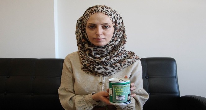 Cefakar anne oğlunun ameliyat parasını kumbara ile toplamaya çalışıyor