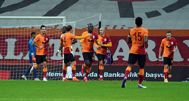Galatasaray evinde Hatayspor&#039;u 3-0 mağlup etti