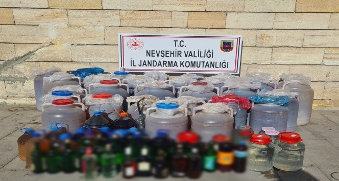 Ürgüp’te 1 ton 739 litre kaçak içki ele geçirildi
