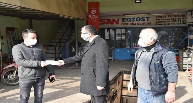 Başkan Öz’den sanayi esnafına maske
