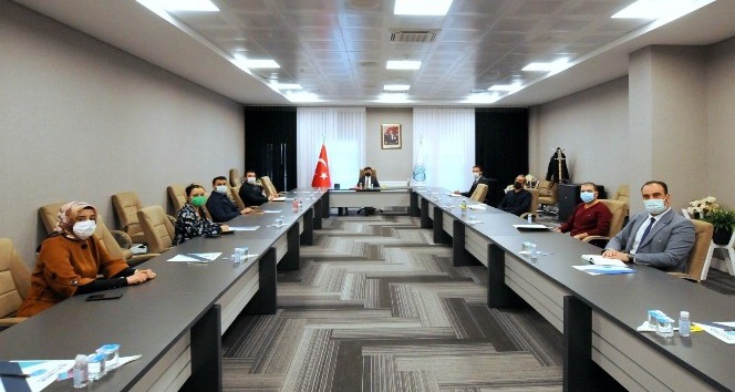 Rektör  Karacoşkun Basın Yayın birimiyle bir araya geldi