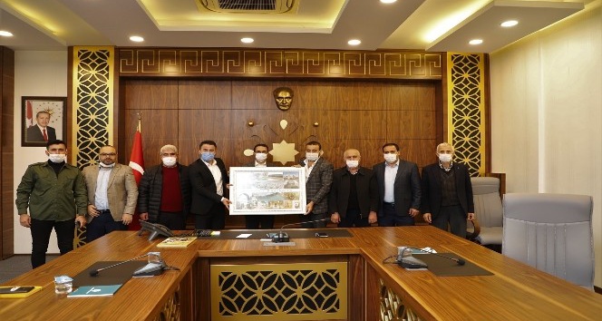 Kaymakam Sinanoğlu vatandaşlarla bir araya geldi