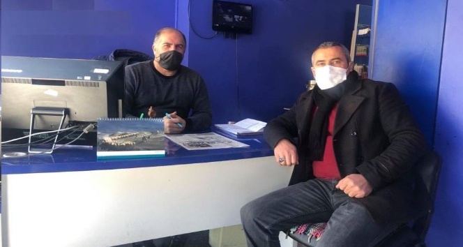 Çıldır Muhtarlar Derneği Başkanı Uzunkaya’dan işten çıkarılan işçilere destek