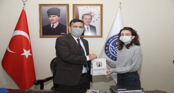 Burdur’da 2 öğrenci, TÜBİTAK 2204 Lise Öğrencileri Proje Yarışmasında Türkiye birincisi oldu