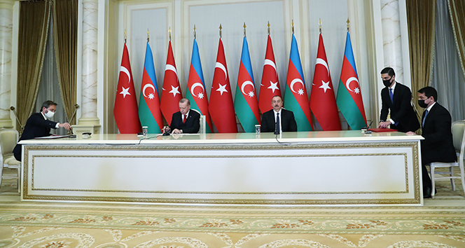 Türkiye ve Azerbaycan arasında bir dizi anlaşma imzalandı