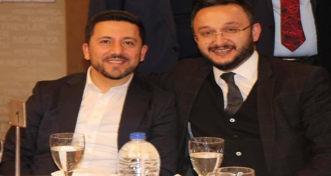 AK Parti İl Başkanı Yanar, “Belediye Başkanımız Arı’ya yapılan saldırıyı şiddetle kınıyorum”