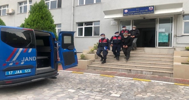 Kablo hırsızlığı yapan 2 şüpheliyi jandarma yakaladı