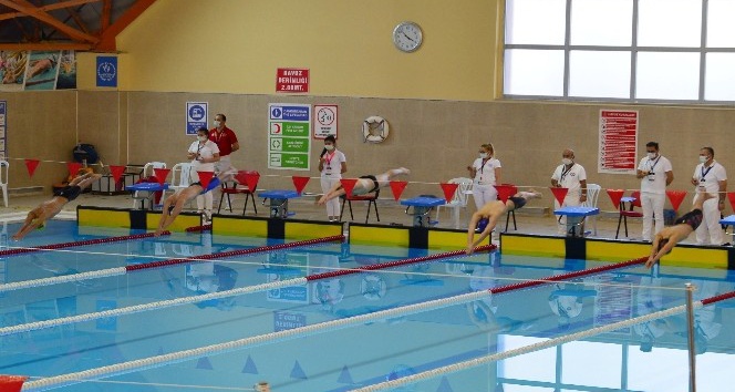 45 ilden 100 sporcu Kırşehir’de, yüzme şampiyonasına katılıyor