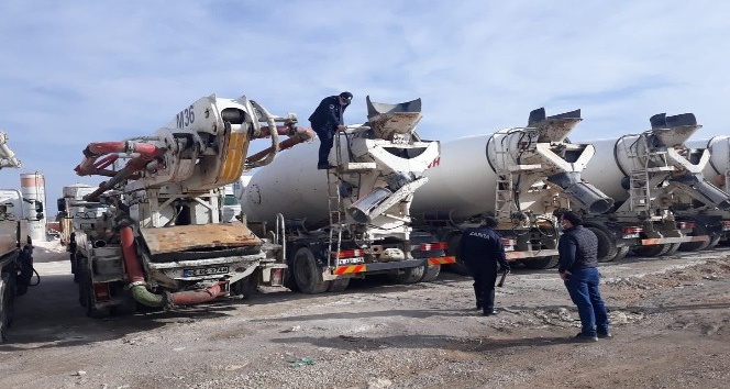 Kilis’te beton mikserleri denetlendi