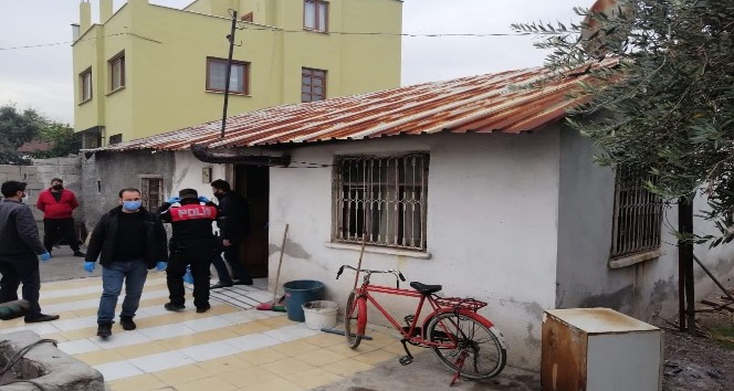 Osmaniye’de kumarhaneye çevrilen eve polis baskını