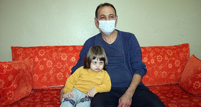 Down sendromlu lösemi hastası Umut’un ailesi destek bekliyor
