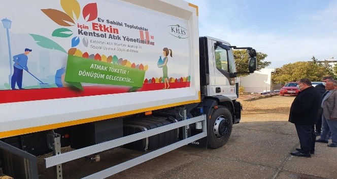 Belediye araç filosuna 8 araç daha katıldı