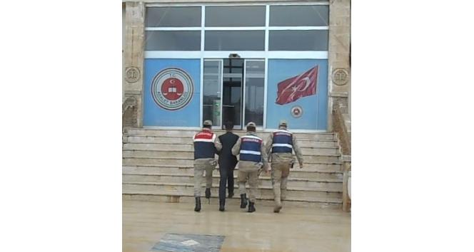 4 yıl kesinleşmiş hapis cezası bulunan şahıs jandarmadan kaçamadı