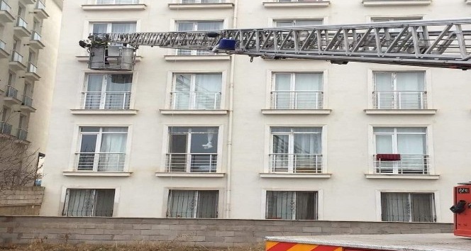 Kırıkkale’de kedi kurtarma operasyonu