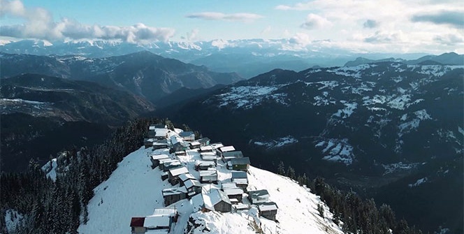 Boselta yaylasında kış güzelliği nefes kesiyor