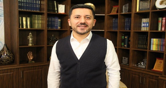 Belediye Başkanı Arı: “Belediyeye gelen koç ve koyunları ziyaret edeceğim”