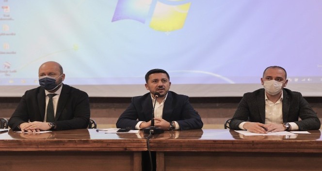 Nevşehir Belediye Başkanı Arı, “Veremeyecek hesabımız yok, alnımız açık, başımız dik”