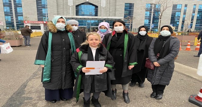 İstek Vakfı’ndaki cinsel istismar davası ertelendi