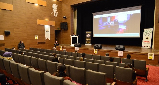 Kırşehir’de, "En iyi narkotik polisi: anne" projesi bilgilendirme toplantısı yapıldı