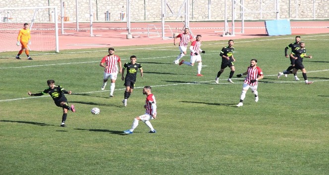 3. Lig: Karaman Belediyespor: 3 - Çengelköyspor: 3