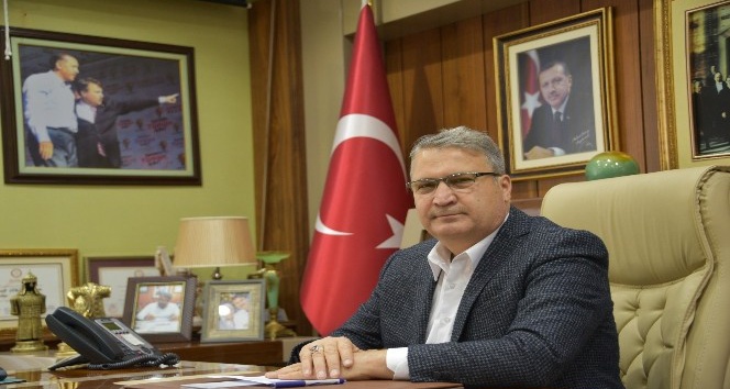 Başkan Çerçi Türkiye’de yine ilk 10’da