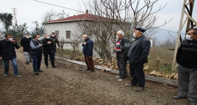 25 yıllık çile, beton yolla esenliğe kavuştu