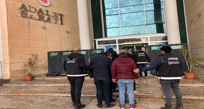 Cizre’de 7 uyuşturucu taciri tutuklandı