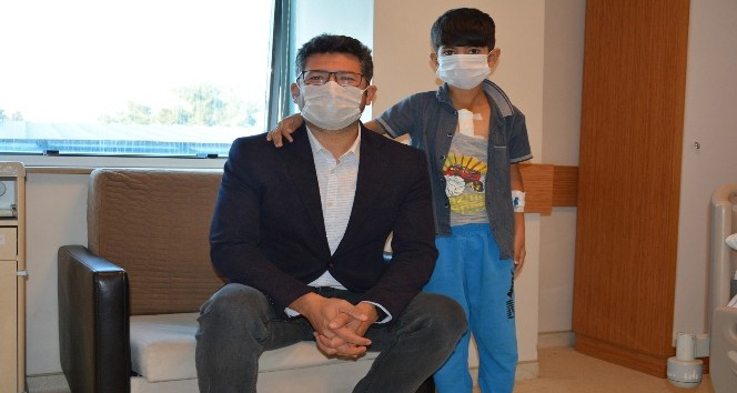 Ağrı’dan geldi İzmir’de şifa buldu