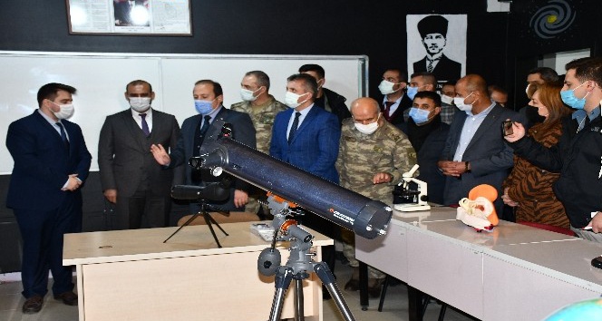 Uludereli öğrenciler uzayı keşfedecek