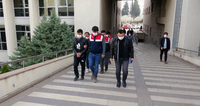 Osmaniye’de DEAŞ operasyonuna 3 tutuklama
