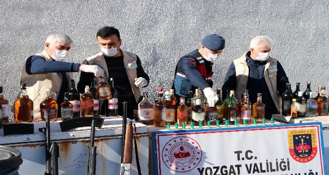Yozgat’ta 310 litre sahte içki ele geçirildi