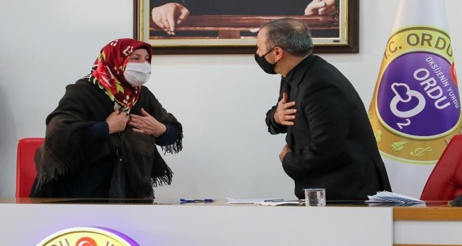 Ordu Valisi yılın son gününde de vatandaşın derdini dinledi