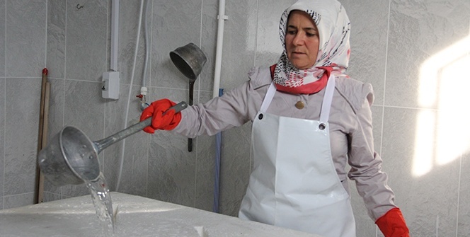 Yakınları bile ondan korkup kaçıyor