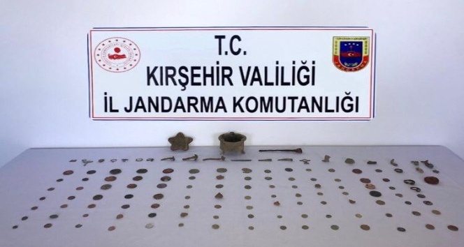 Kırşehir Jandarma’dan tarihi eser operasyonu