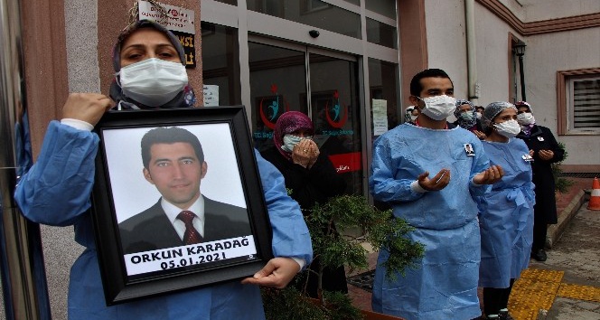 Amasya’da koronadan hayatını kaybeden sağlık çalışanı için tören