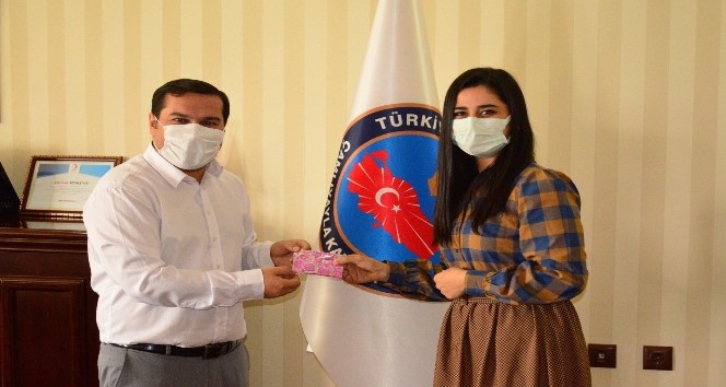 "Okuyalım Dünyamız Zenginleşsin" projesinde kazananlar altınla ödüllendirildi