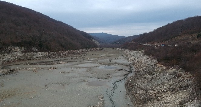 Sinop’un içme suyu barajından korkutan görüntü