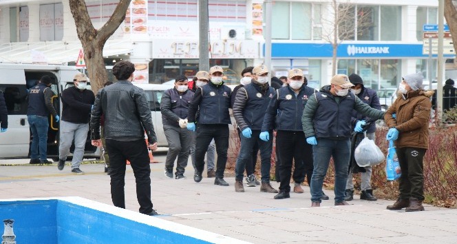 Kırşehir’de, DEAŞ operasyonu 24 gözaltı