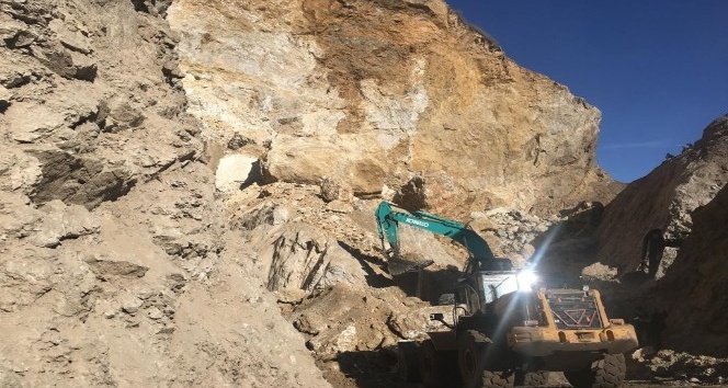 Silopi’de maden ocağında göçük: 1 işçi toprak altında kaldı
